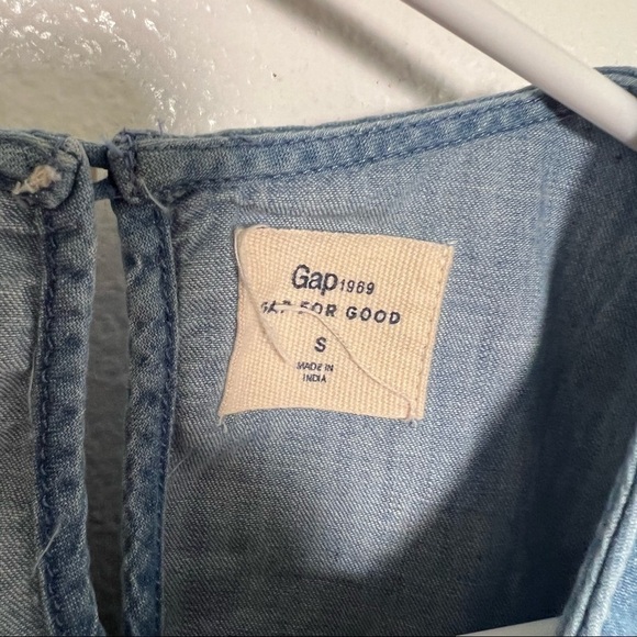 Gap for Good Chambray Top Ruffle Bell Sleeve - Picture 10 of 11